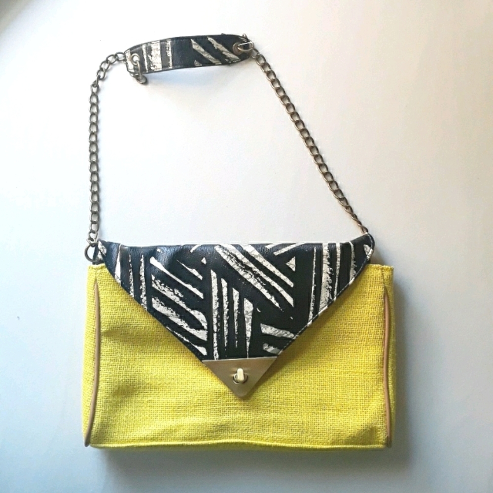 Mossimo Graphic Envelope Clutch